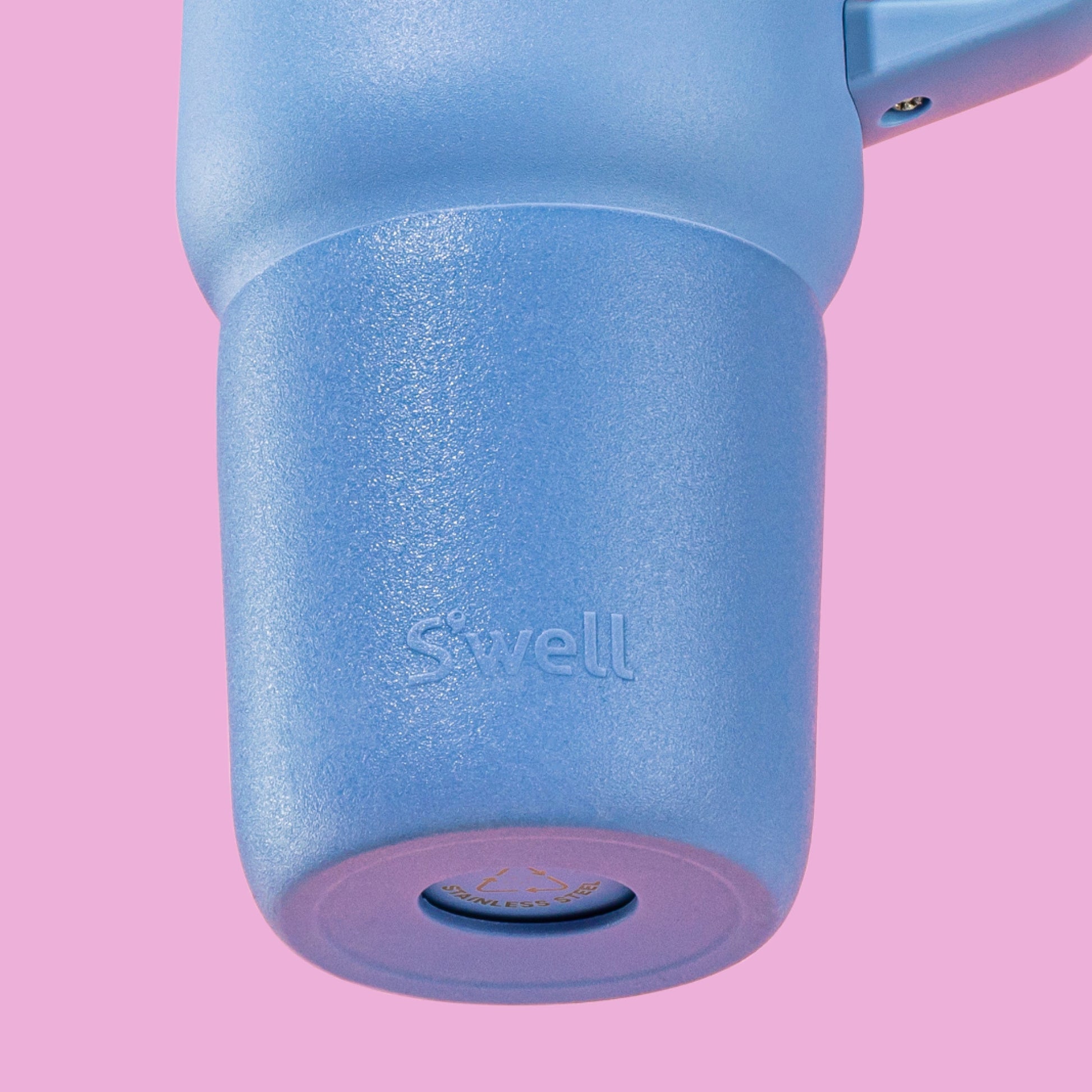 30oz-tumbler-xl-bumper-r7 Swell-Tumbler-XL-Bumper-Blue-30oz-Alt.jpg